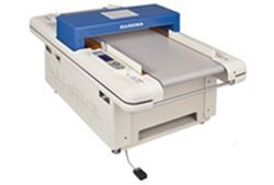Conveyor Needle Detector used in technical outerwear manufacturing
